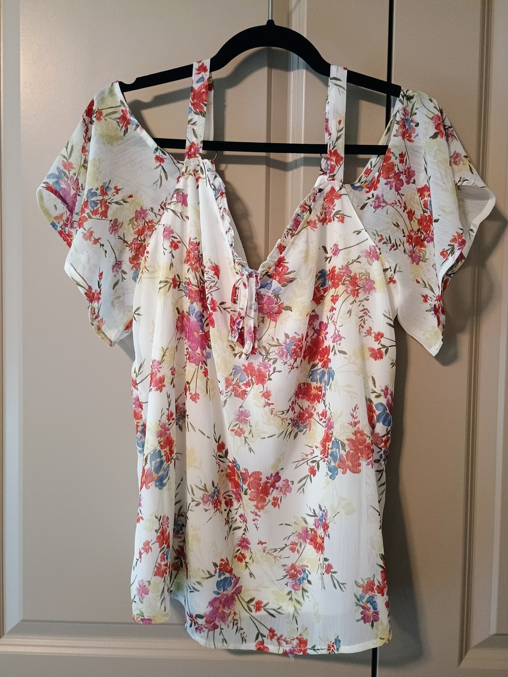 Maurices White Floral Cold-Shoulder Blouse with Pink & Blue Flowers